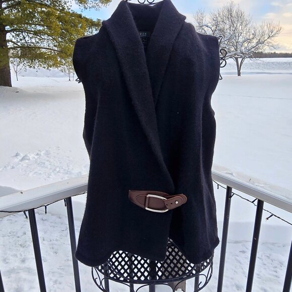 Lauren Ralph Lauren Sweaters - Lauren Ralph Lauren Black Sweater Vest Buckle Size L EUC.